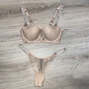 Victoria’s Secret‎ very sexy rhinestone shine strap nude Lacey set